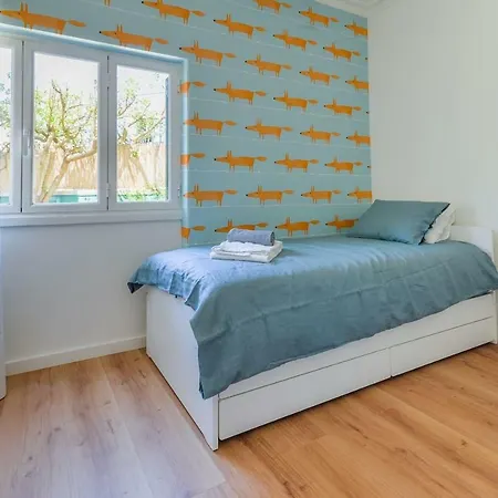 Beautiful Family With Courtyard-cascais * Cascais